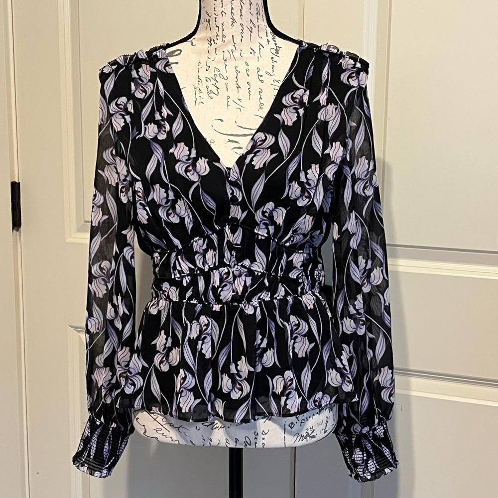 NWOT White House Black Market Small Floral Blouse